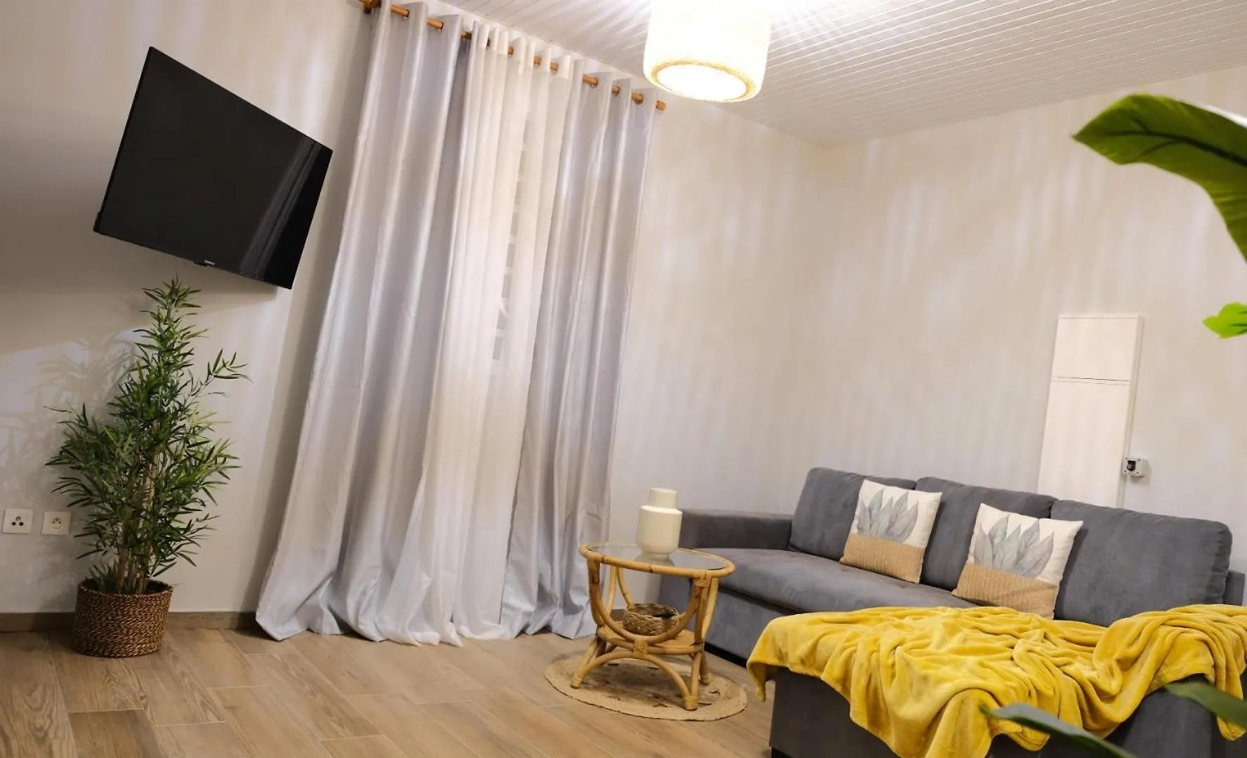 Residence Terre Et Passion Ducos Apartment